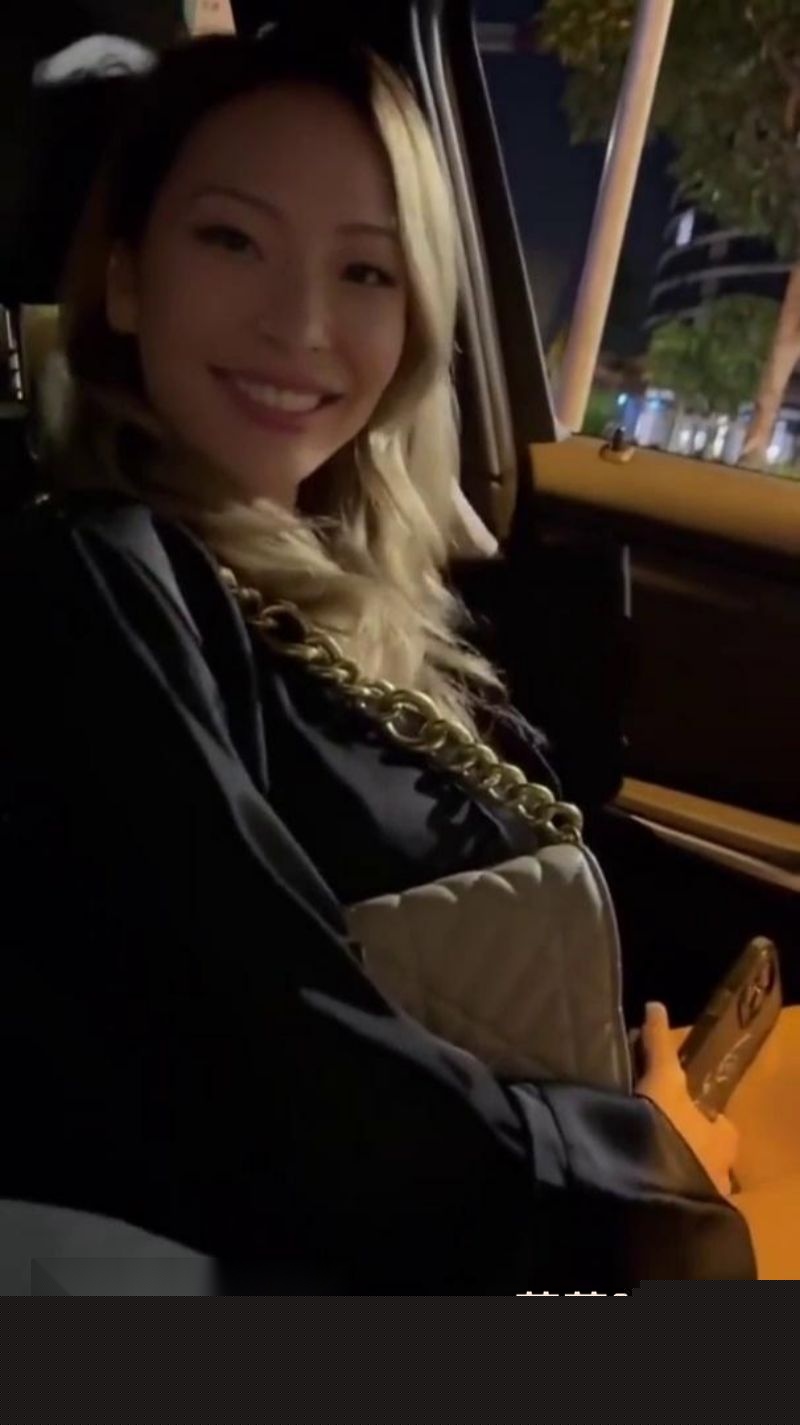 亚裔美眉Naomieast1