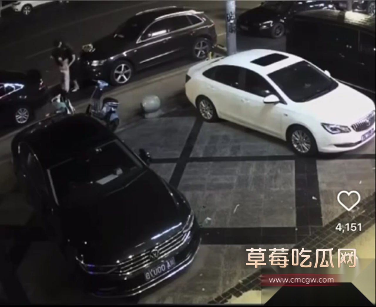 河北石家庄惊现情侣喝醉酒后在路边当众做爱 二人颠鸾倒凤把车前盖当床激情后入! 3 河北石家庄惊现情侣喝醉酒后在路边当众做爱 二人颠鸾倒凤把车前盖当床激情后入! 3