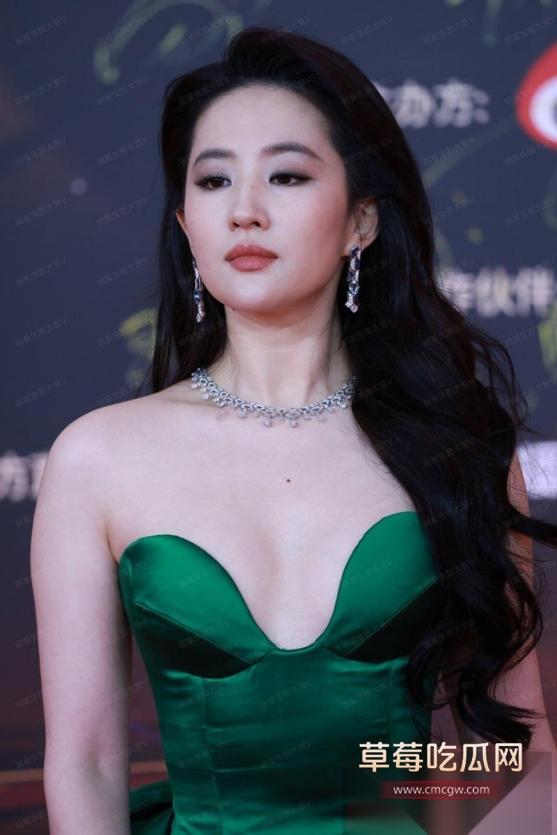 photo720251118225938W800px