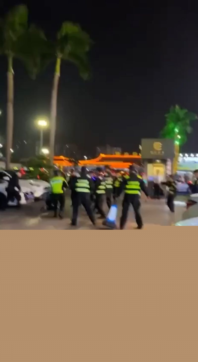 珠海拱北口岸发生刀仔随机砍人事件4 珠海拱北口岸发生刀仔随机砍人事件4