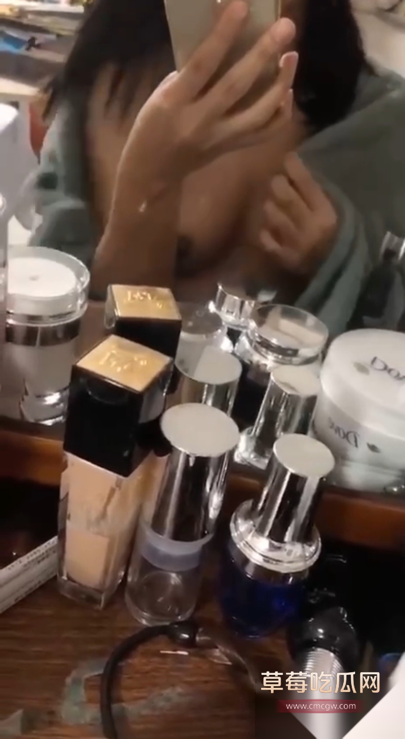 小仙女群里聊骚 1