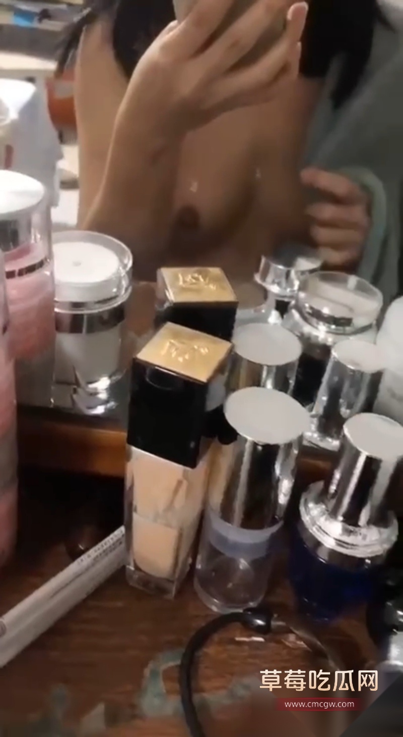 小仙女群里聊骚 2