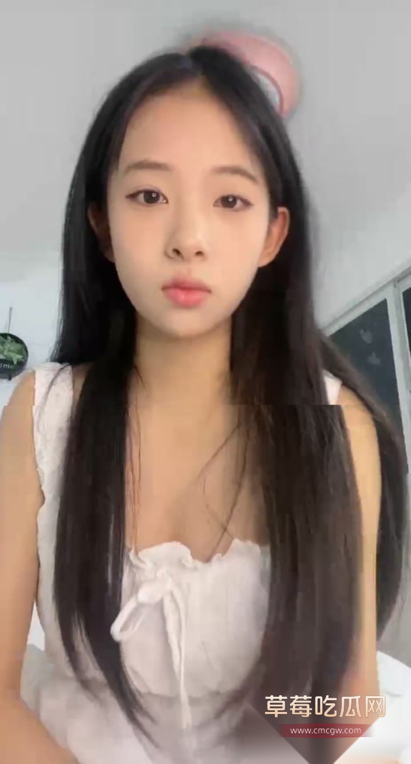 清纯萝莉妹妹被金主包养 10 清纯萝莉妹妹被金主包养 10