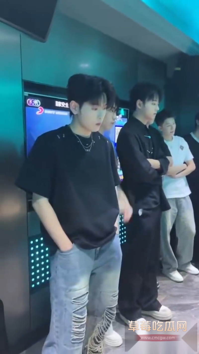 男模接客日常 2 男模接客日常 2