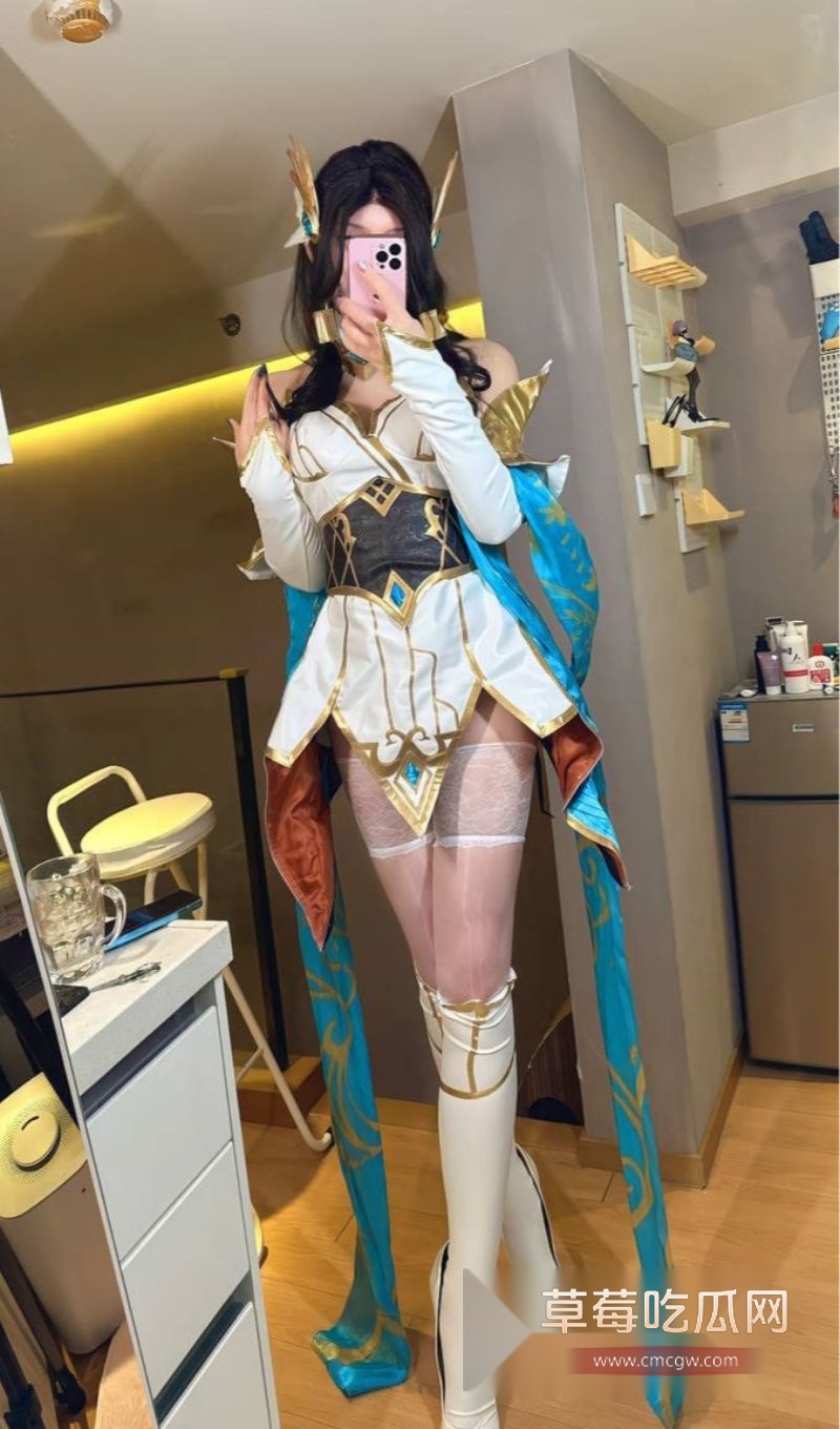 188冷白皮TS丝芙兔付费福利合集2