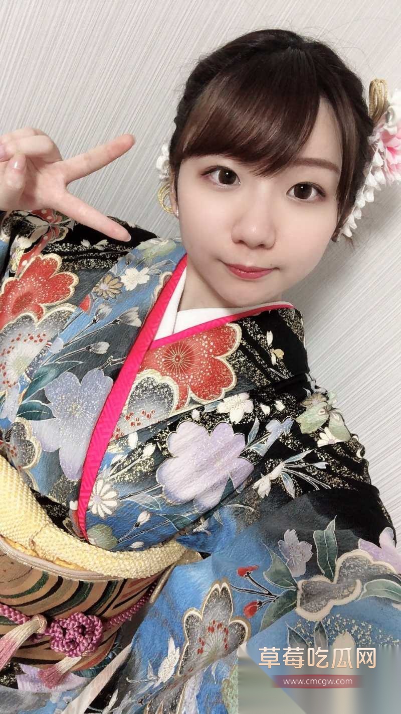 日本变态女职员OL自拍合集 13