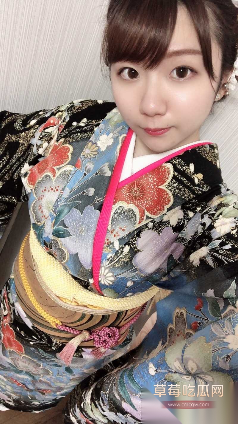 日本变态女职员OL自拍合集 20