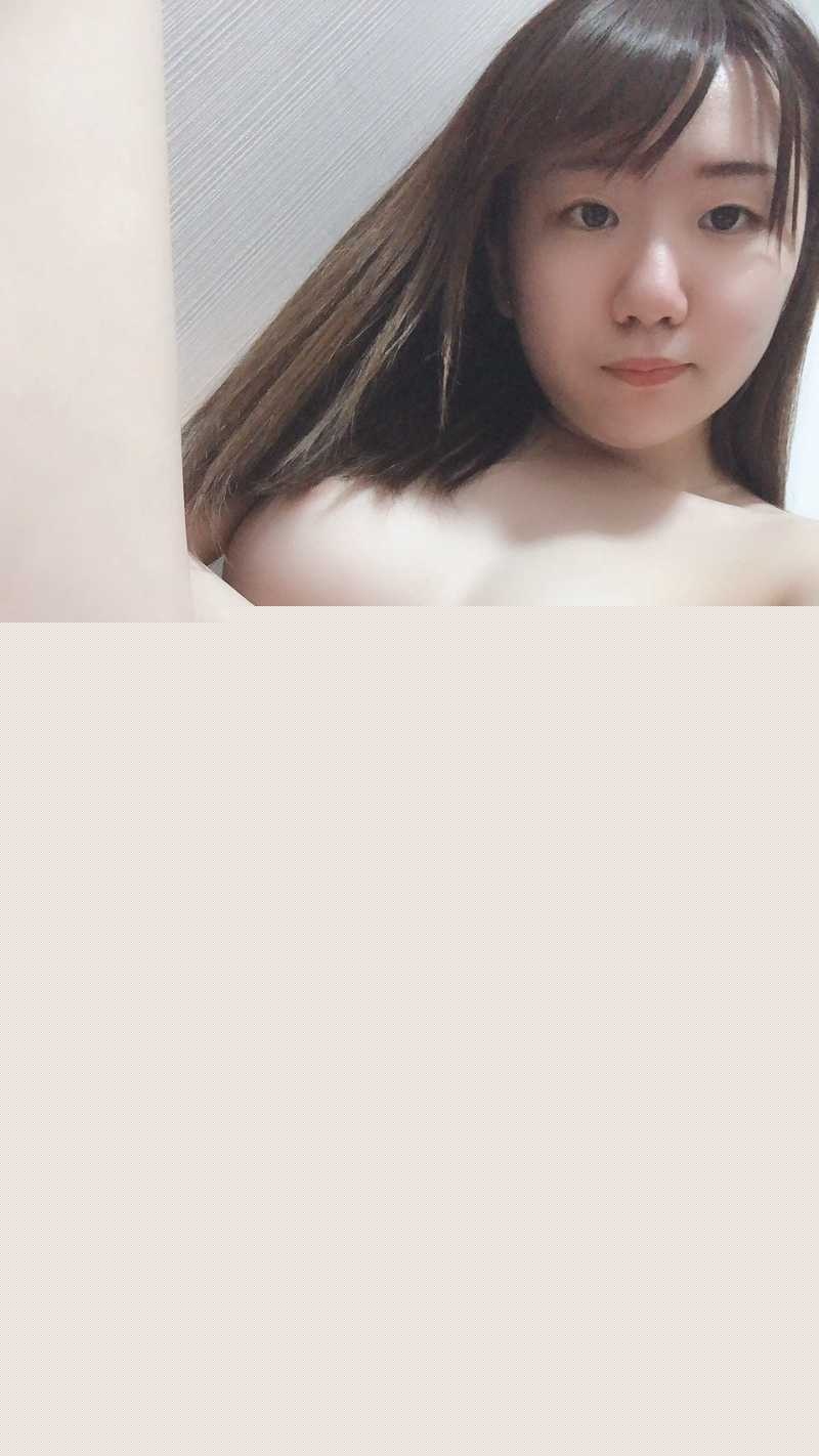 日本变态女职员OL自拍合集 22