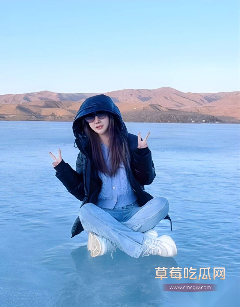 极品反差婊吴莹莹 15