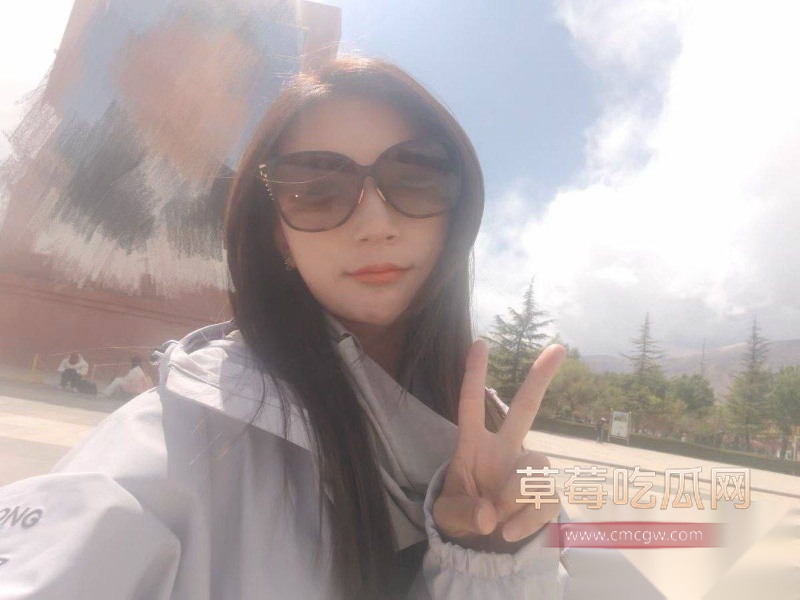 极品反差婊吴莹莹 12