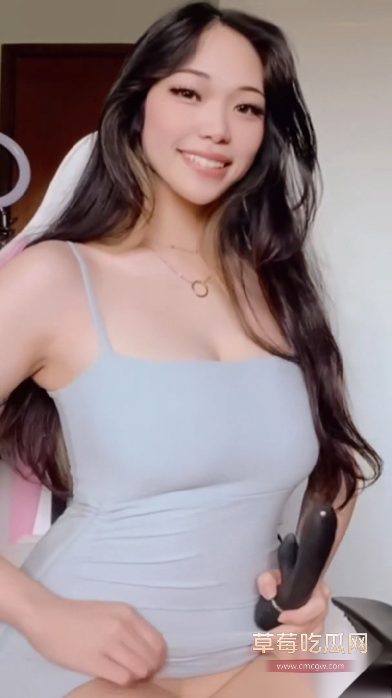 OnlyFans极品亚裔高颜福利姬 meikoui 3 OnlyFans极品亚裔高颜福利姬 meikoui 3