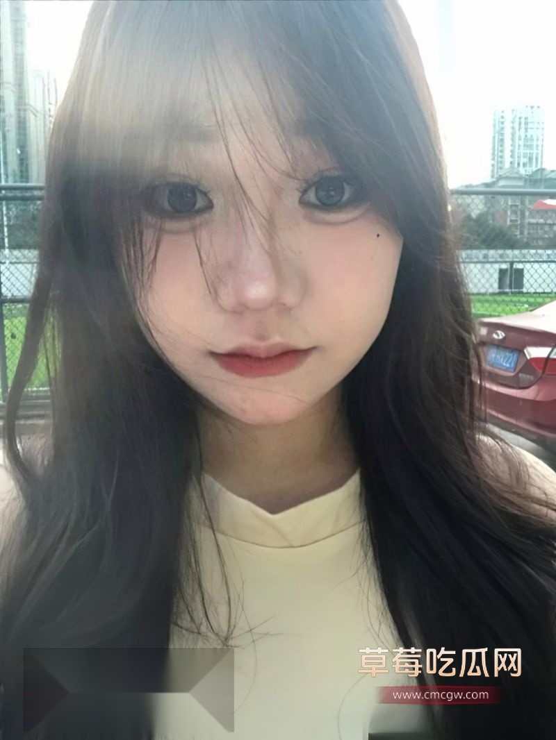 四川06年的巨乳妹裸贷抵押视频流出 5