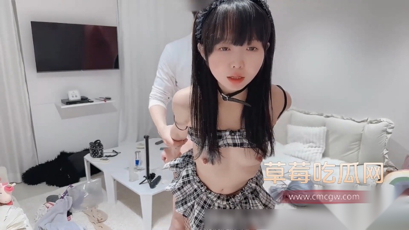 日本清纯嫩妹yurinslittlepeach 6