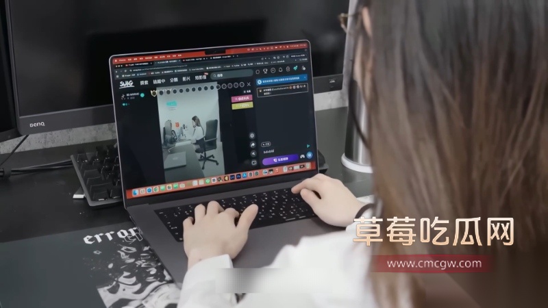 黑丝巨乳女员工 1 黑丝巨乳女员工 1