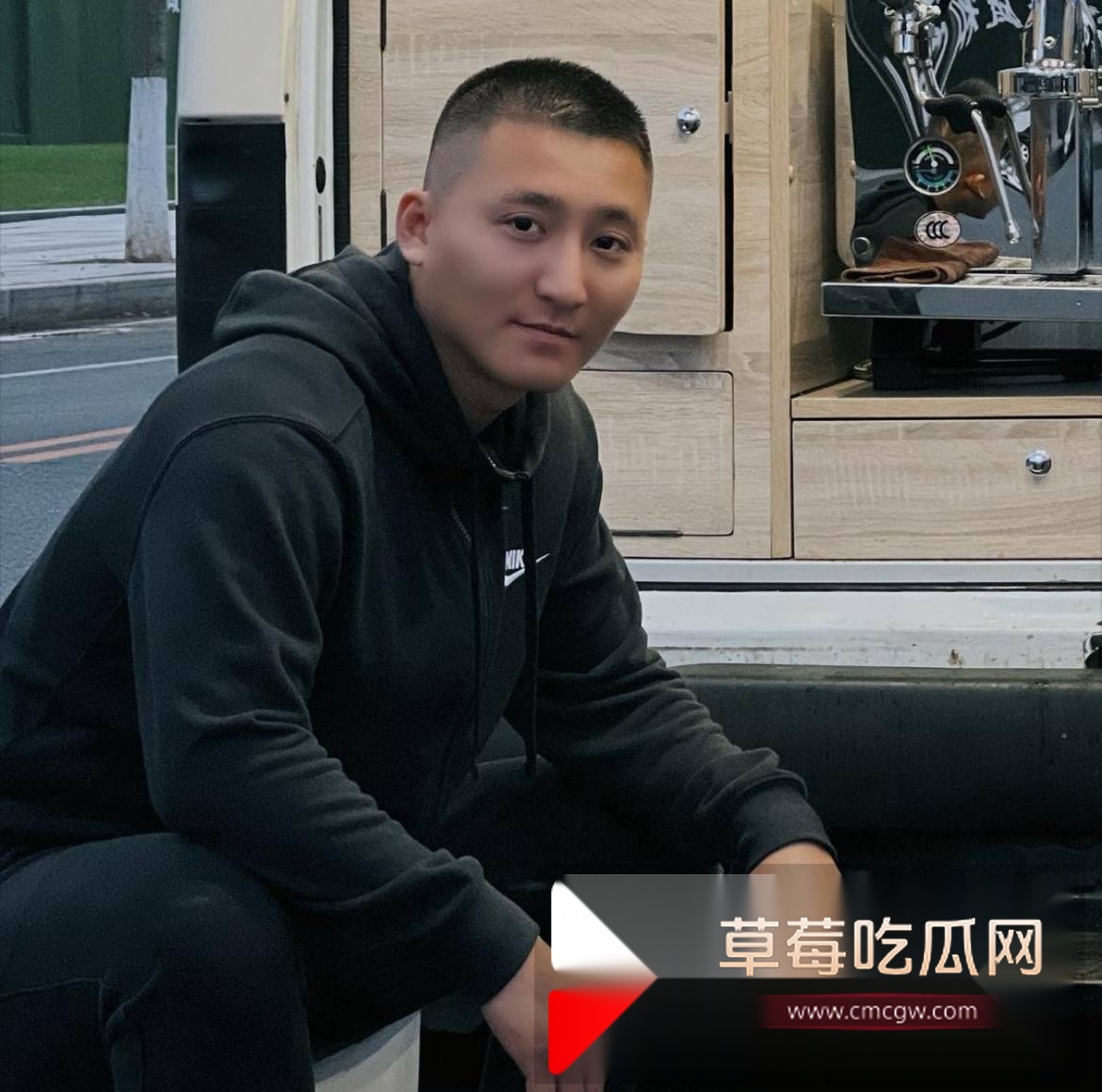 铁岭小辉17.jpg 铁岭小辉17.jpg