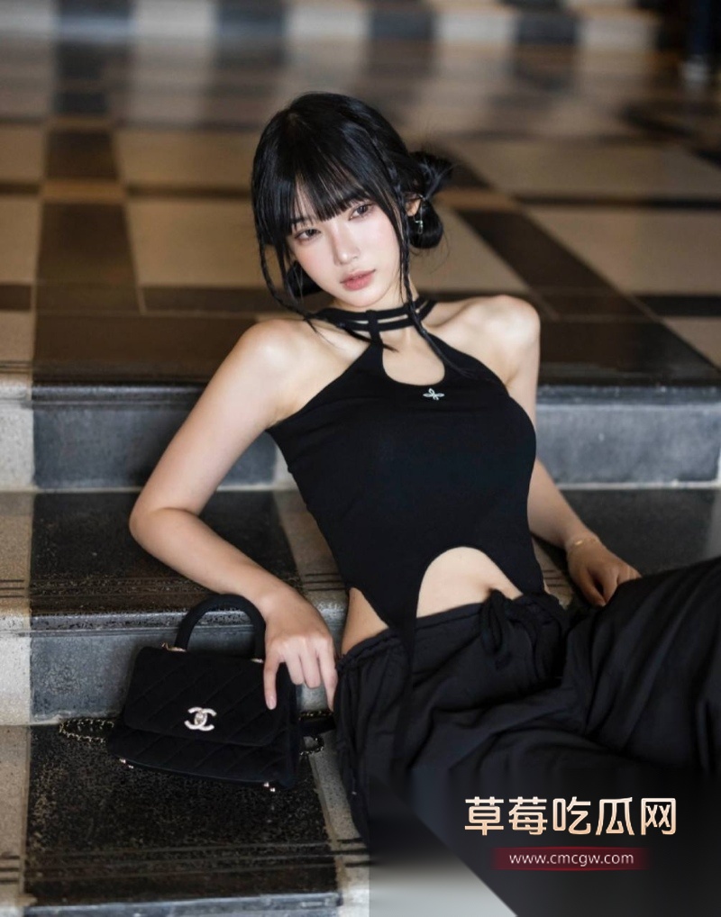 44岁天王歌手林俊杰被爆与小21岁网红七七相恋 7