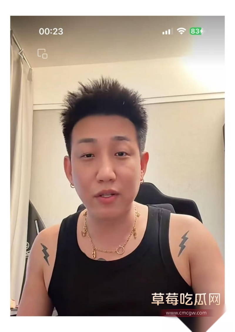 500万粉丝网红老白不喝酒本想以滑雪名义白嫖约操女网红 18 500万粉丝网红老白不喝酒本想以滑雪名义白嫖约操女网红 18