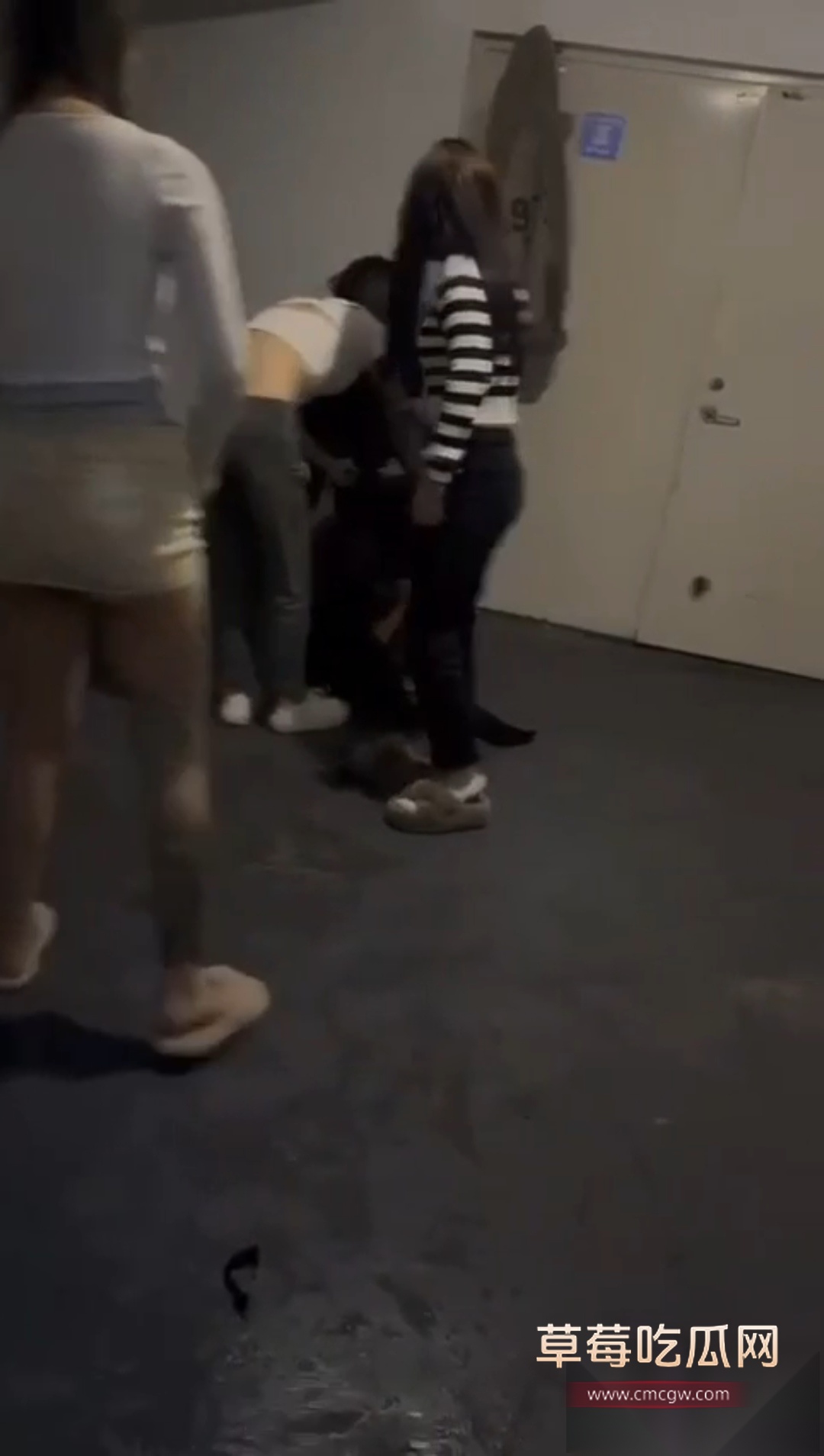 沈阳某职业技术学校化妆班 小彤 5 沈阳某职业技术学校化妆班 小彤 5