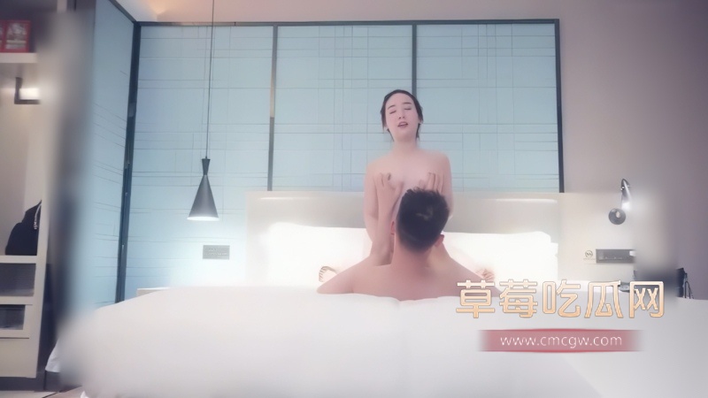 午夜寻花约了个旗袍性感少妇TP啪啪 13