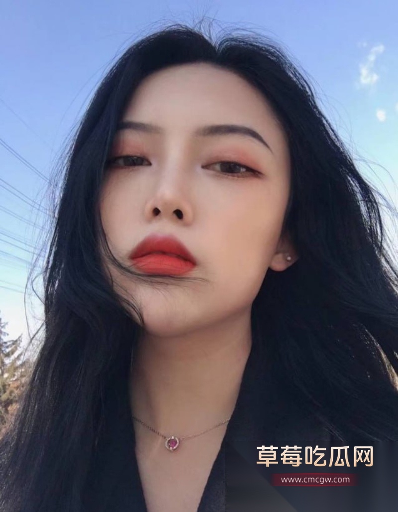 甜美大学生蒋俊彤被富二代金主 3