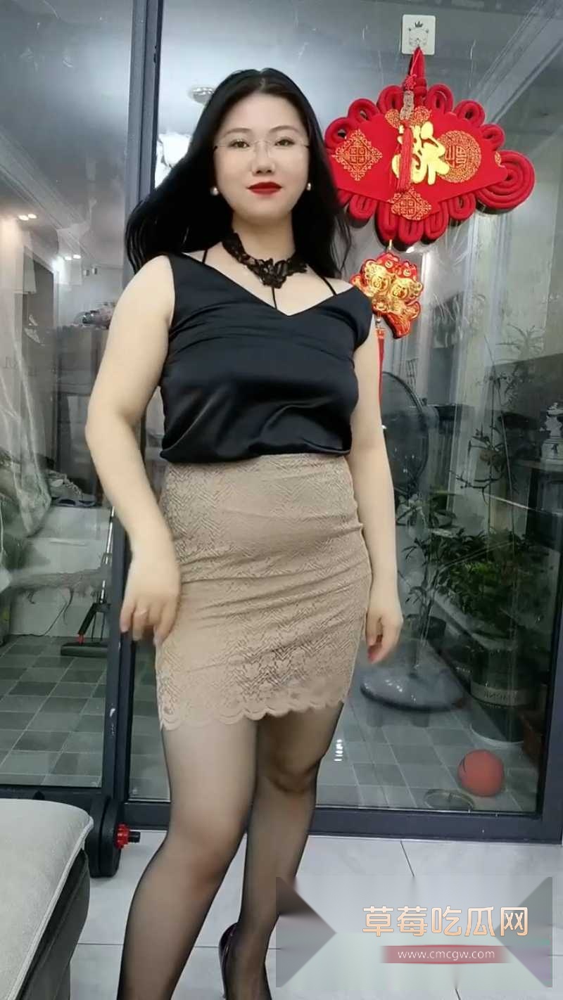 快手顶级肉感熟女素姐 3 快手顶级肉感熟女素姐 3