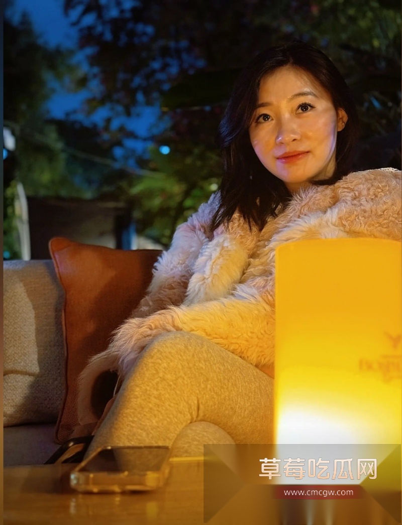 东莞已婚美女销售 心研Serena 1 东莞已婚美女销售 心研Serena 1