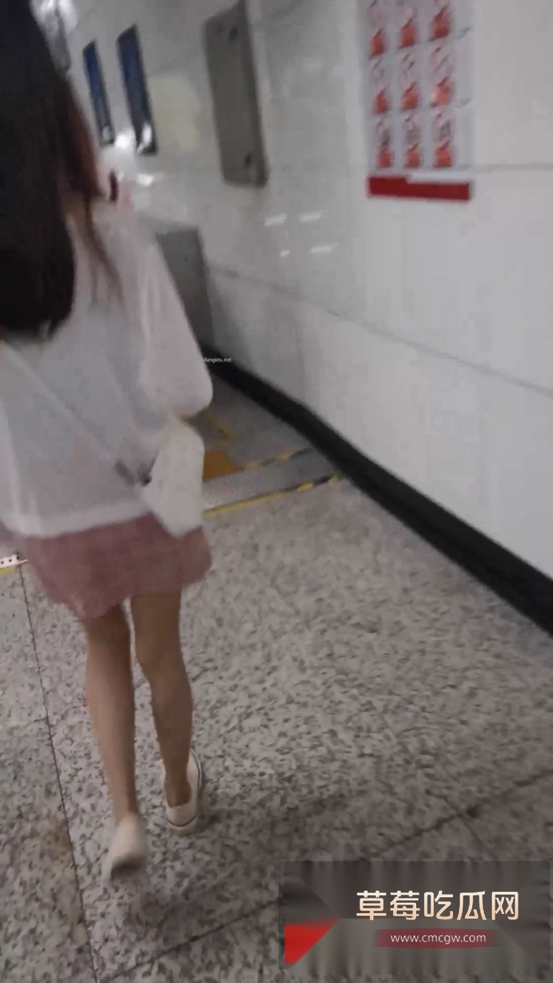 天狼星系列之地铁涂鸦性感美少女第二弹 8