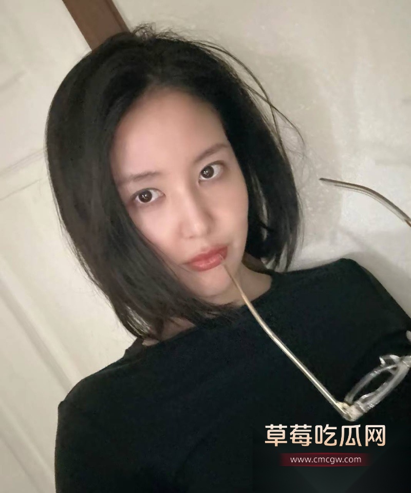 邮政少妇蓉蓉反差露出 5