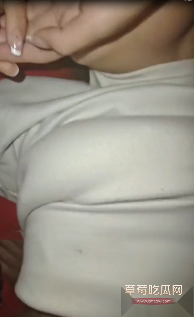 打野王子原创毛都没长齐的超嫩学生妹破处第二晚 2