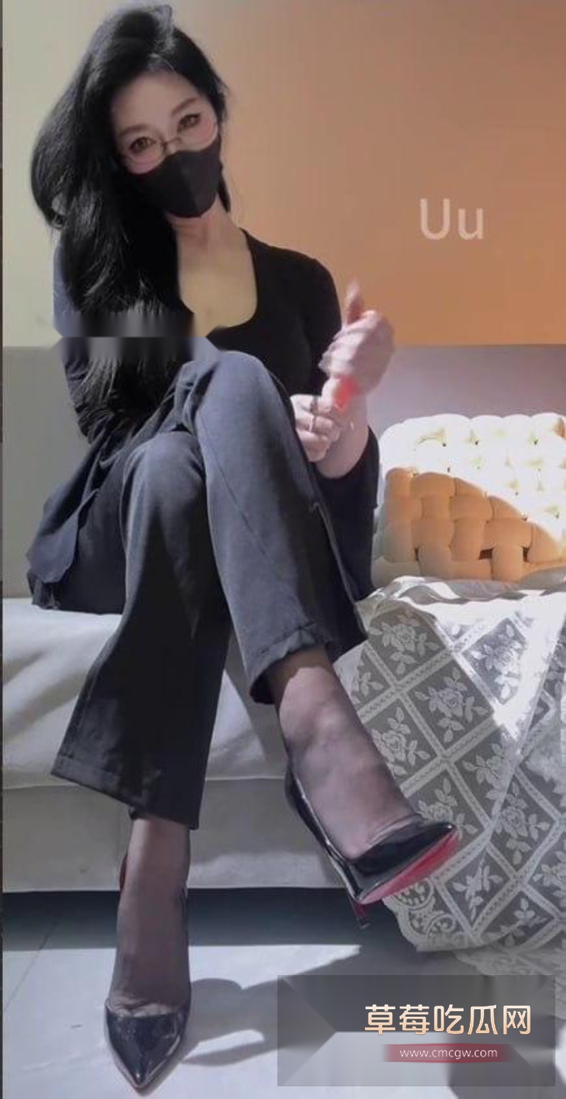 抖音网红UU老师大长腿翘臀御姐 6 抖音网红UU老师大长腿翘臀御姐 6