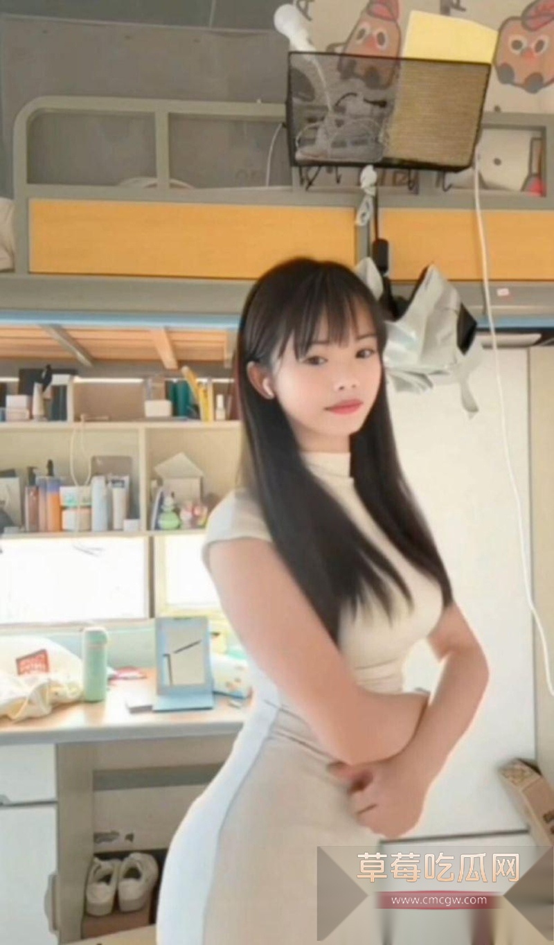 湖南F杯巨乳学妹林梓萱 4 湖南F杯巨乳学妹林梓萱 4