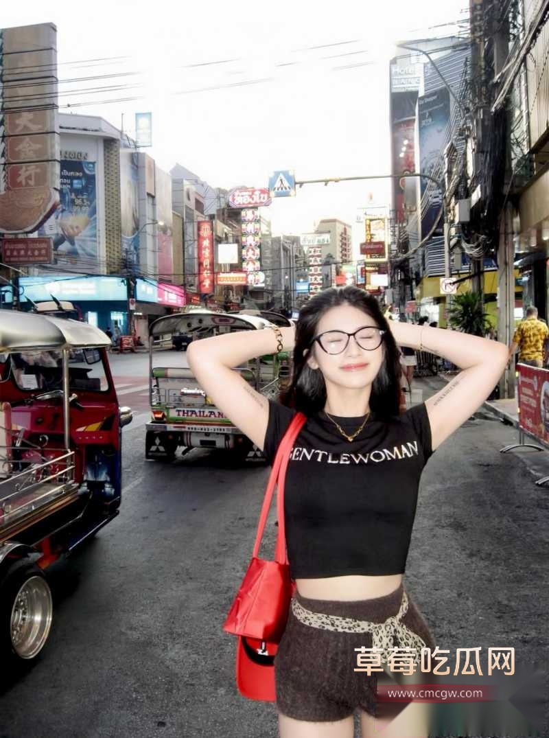 IG坐拥6.2万粉网红 靖茹 19