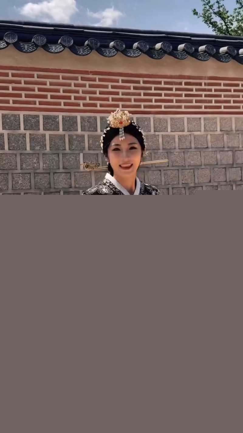 IG坐拥6.2万粉网红 靖茹 9