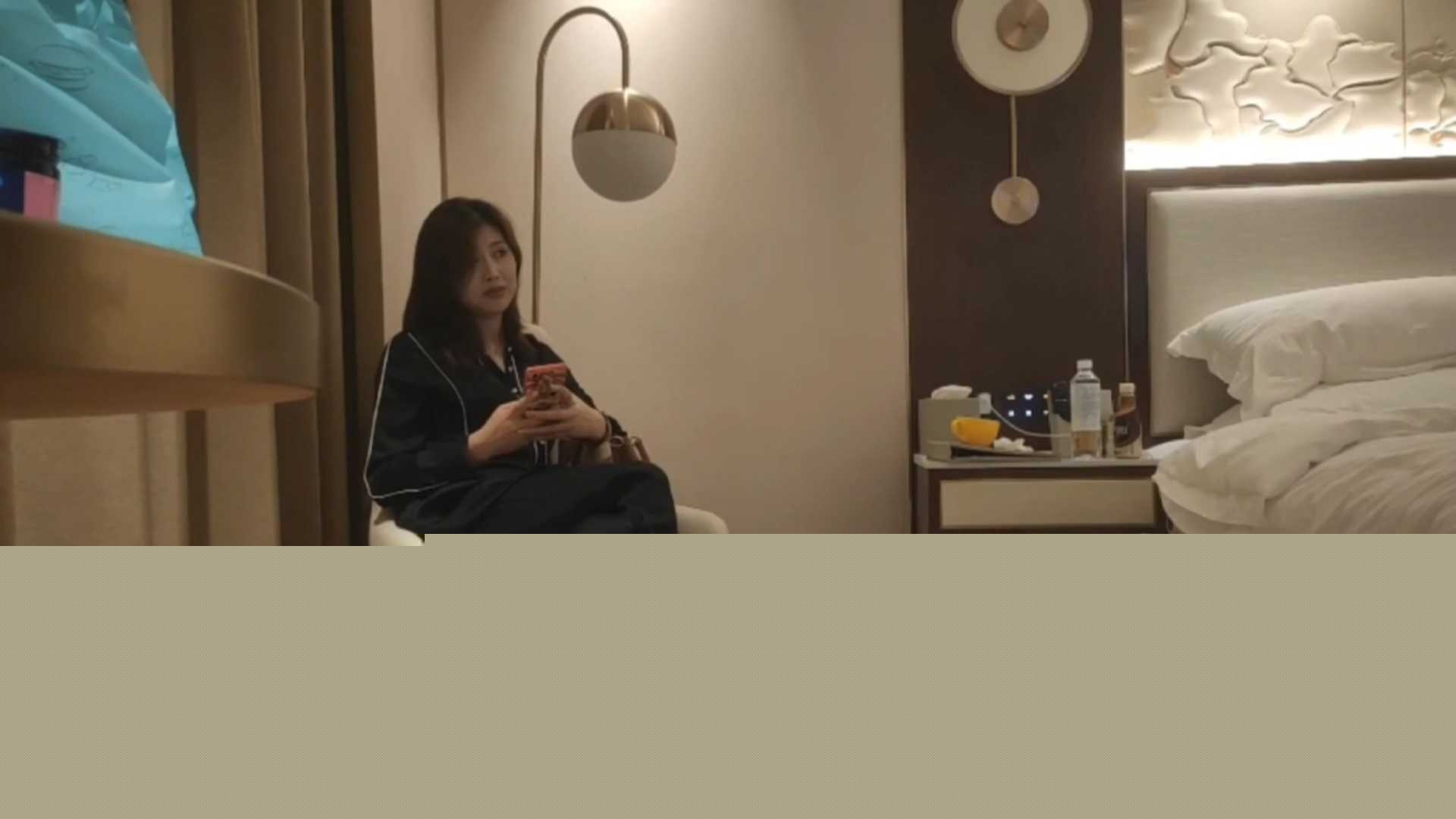 探花 气质阿姨 19