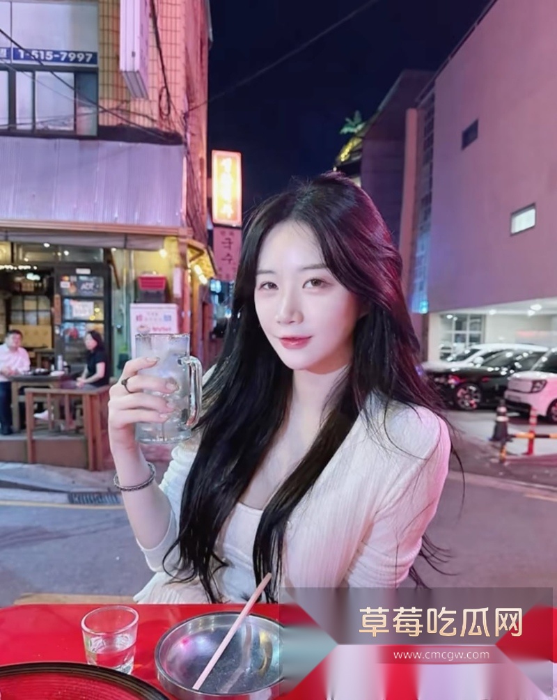 00后女大学生兼职当地推陪玩 加钱可体验各种特色母狗服务 2 00后女大学生兼职当地推陪玩 加钱可体验各种特色母狗服务 2