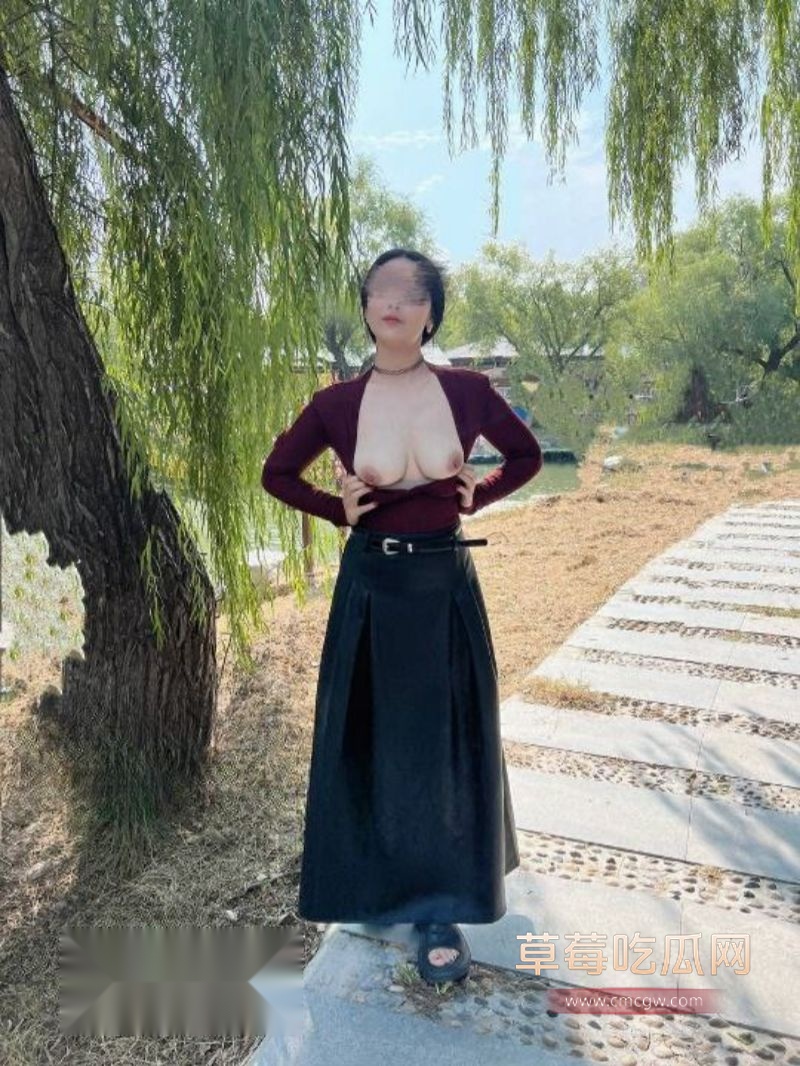 浙江网黄博主菟菟夫妻精彩作品2