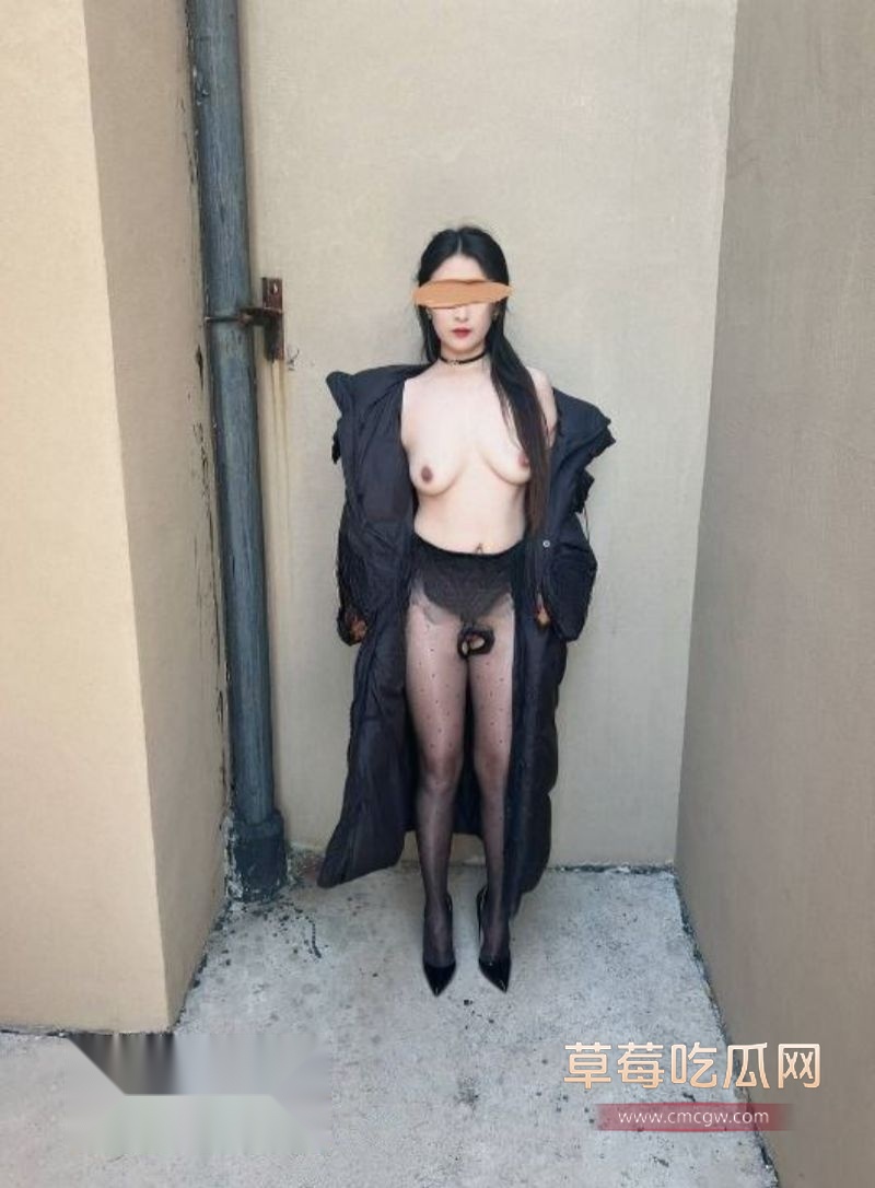 浙江网黄博主菟菟夫妻精彩作品5