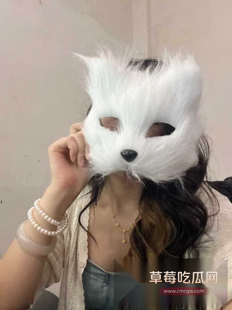 一字马开腿被剥到全裸 2