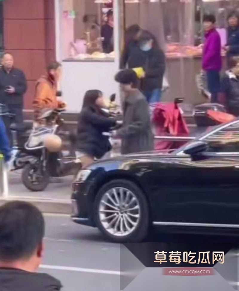 小伙恋上酒店上钟技师女友 2 小伙恋上酒店上钟技师女友 2