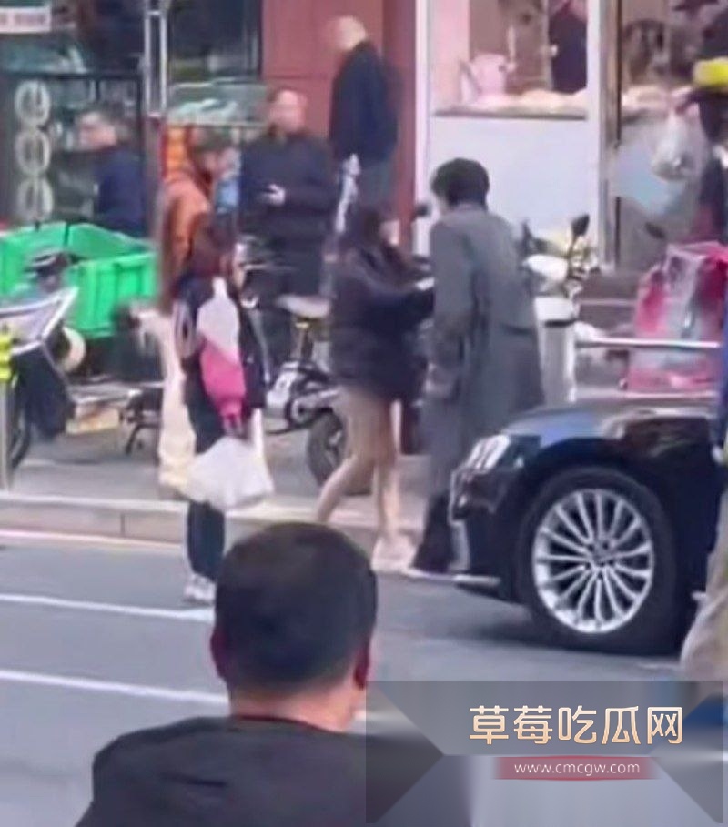 小伙恋上酒店上钟技师女友 3 小伙恋上酒店上钟技师女友 3