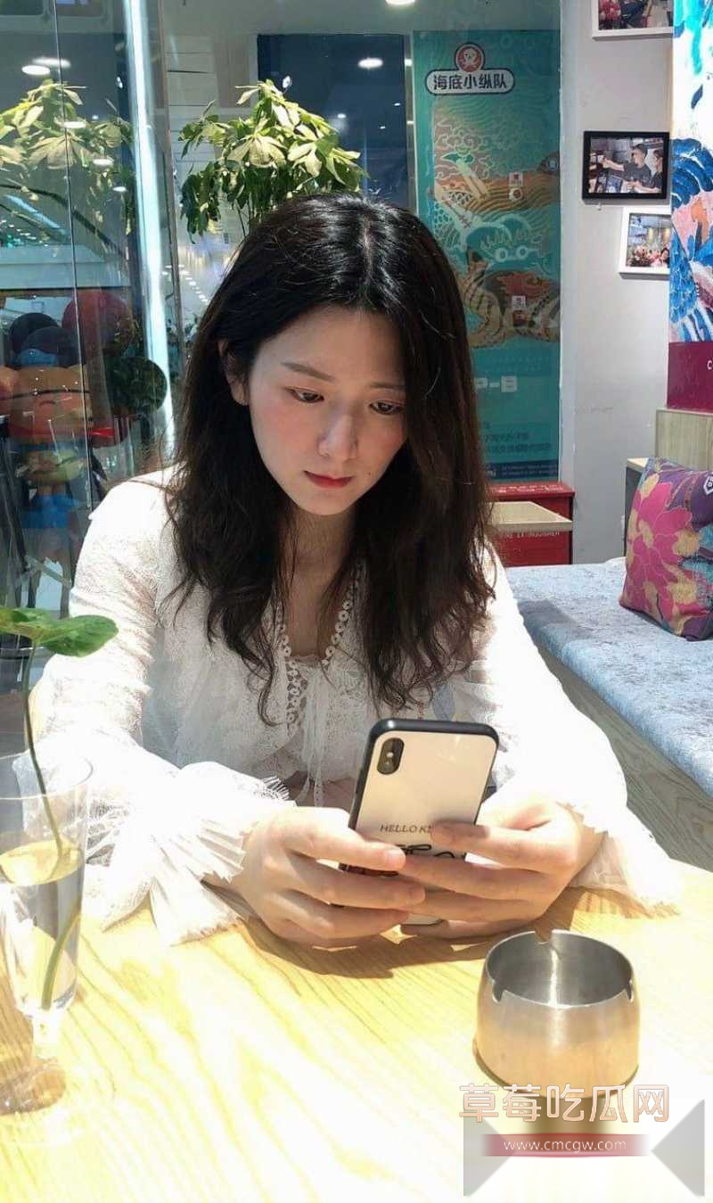 28岁顶级人妻胡仙儿 1