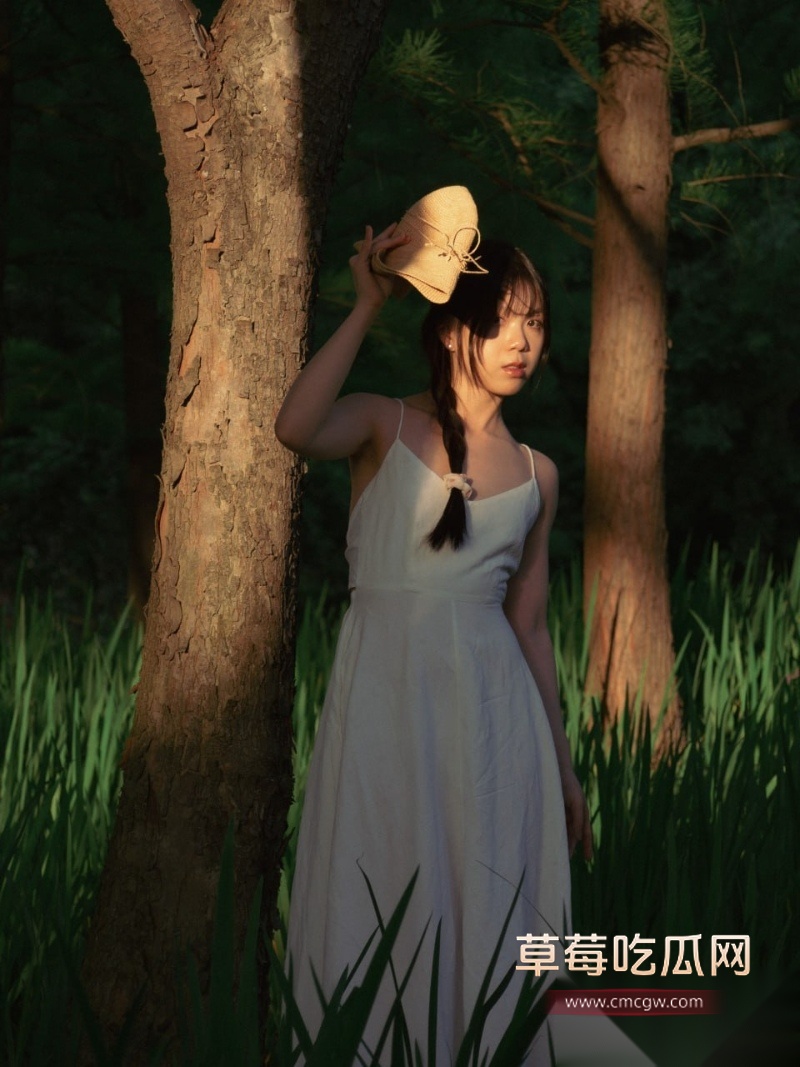 广州大学20岁极品李嘉馨私密流出 12