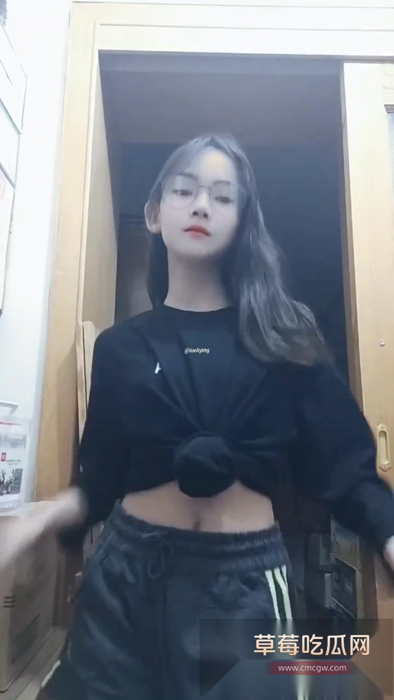 正太型短发妹妹程婷婷 1 正太型短发妹妹程婷婷 1