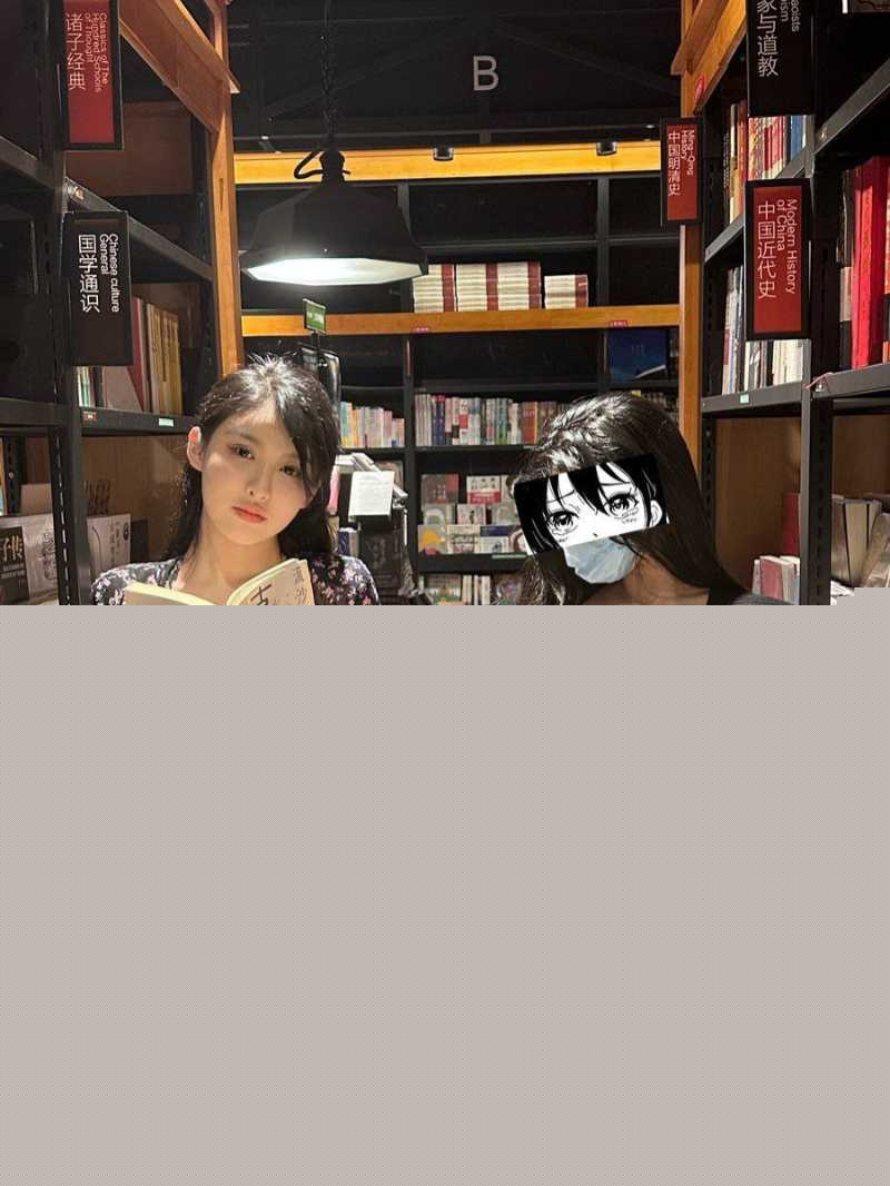 推特高颜反差骚母狗 黑纱女 56