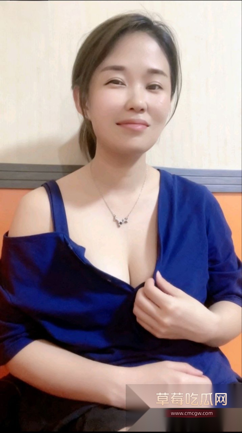 抖音鱼小于呀人妻反差婊偷情曝光 2