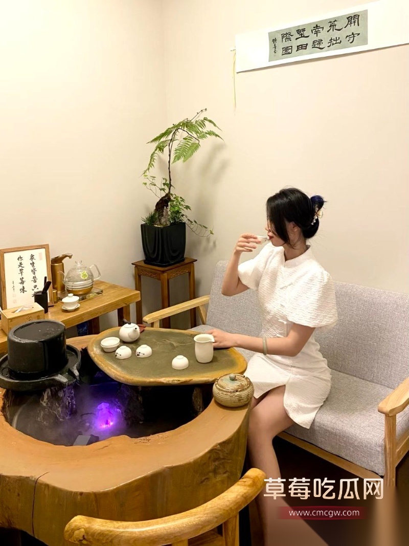 高颜值极品嫩妹 5 高颜值极品嫩妹 5