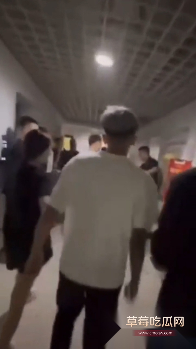 抖音热搜国服典韦砍人事件 10 抖音热搜国服典韦砍人事件 10