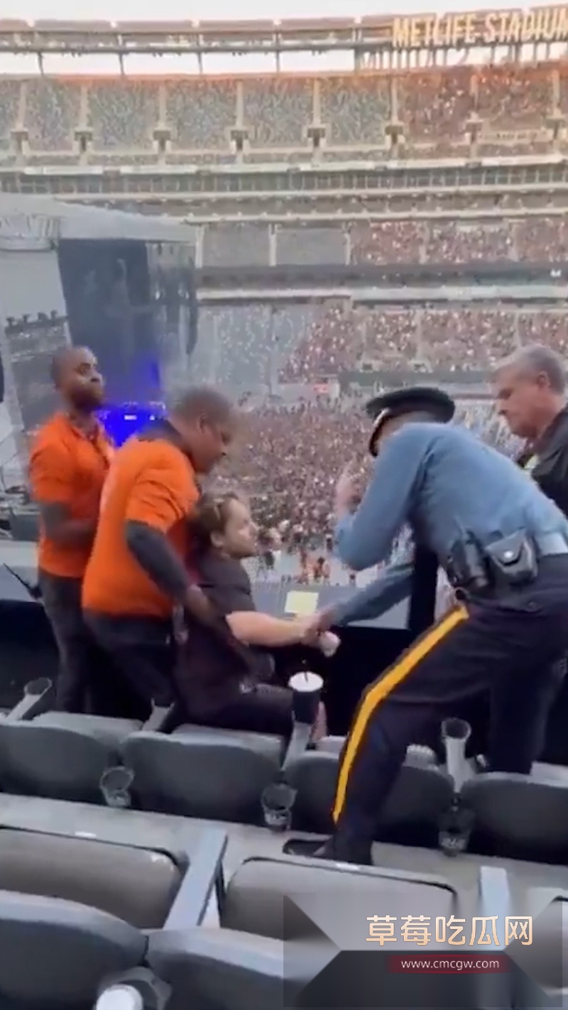 序列 1014.00002123.Still006W800px