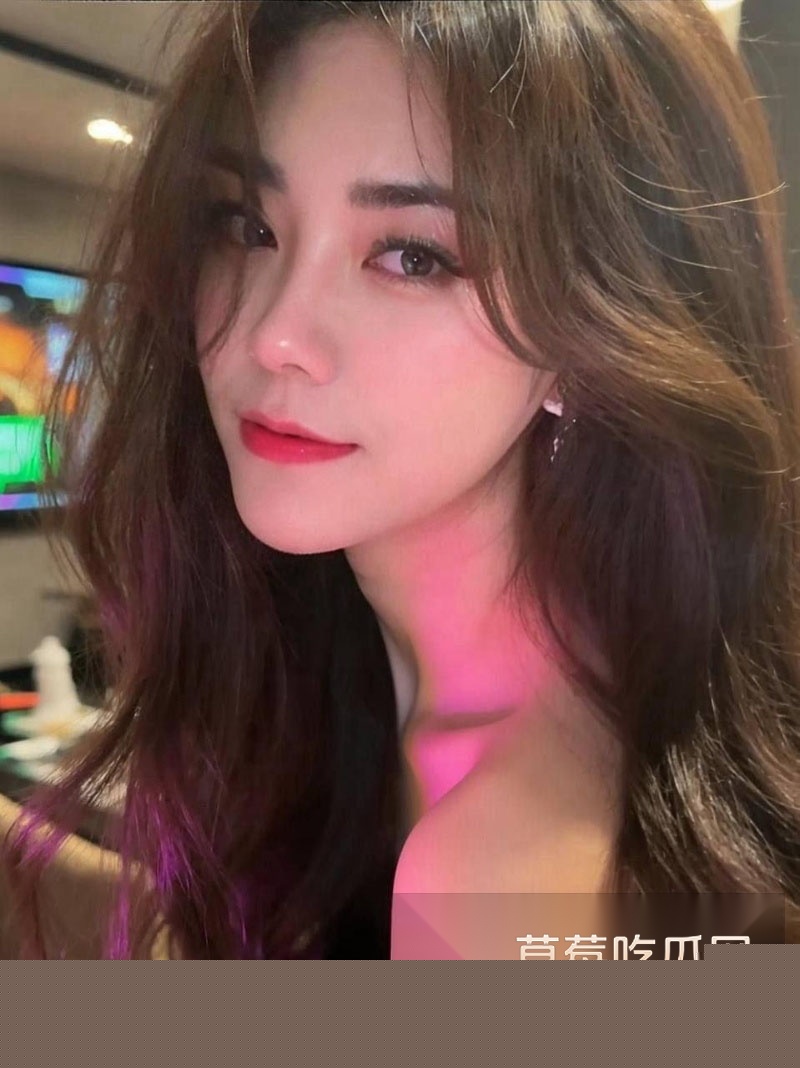 成都臀围110cm极品外围骚货柳飘飘服务金主 4 成都臀围110cm极品外围骚货柳飘飘服务金主 4