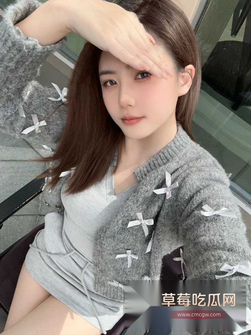 极品人妻叶思酒店跪舔金主 22 极品人妻叶思酒店跪舔金主 22